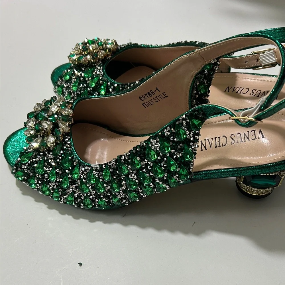 Green Embellished Women's Heels - Picture 11 of 17
